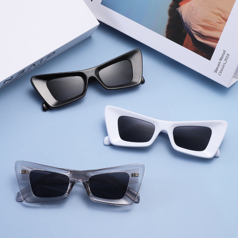 Neue unregelmäßige Katzenaugen-Sonnenbrille für Damen im gleichen Stil, All-Match-Sonnenbrille mit unverwechselbarer, unregelmäßiger, einfacher Sonnenbrille 