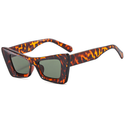Neue unregelmäßige Katzenaugen-Sonnenbrille für Damen im gleichen Stil, All-Match-Sonnenbrille mit unverwechselbarer, unregelmäßiger, einfacher Sonnenbrille 
