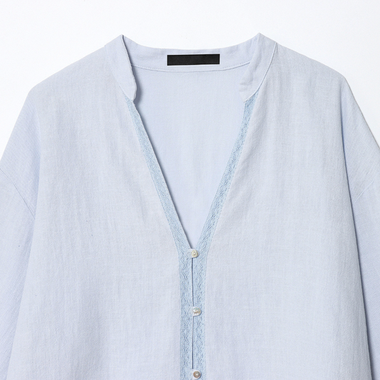 Lace-Trimed V-Neck Short Loose Shirt